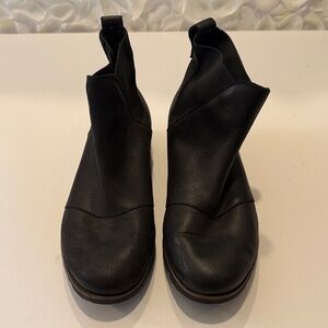 Sorel Black Ankle Booties